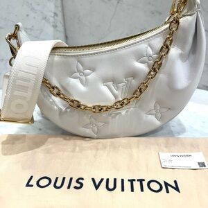 Authentic Louis Vuitton Monogram Giant Bubblegram Over the Moon